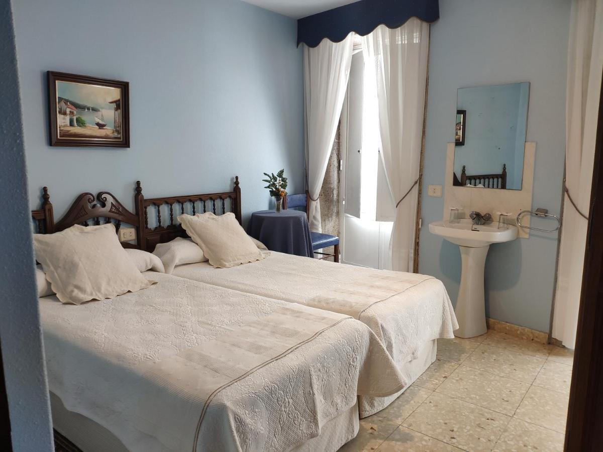 Cuntis Pension Pura מראה חיצוני תמונה