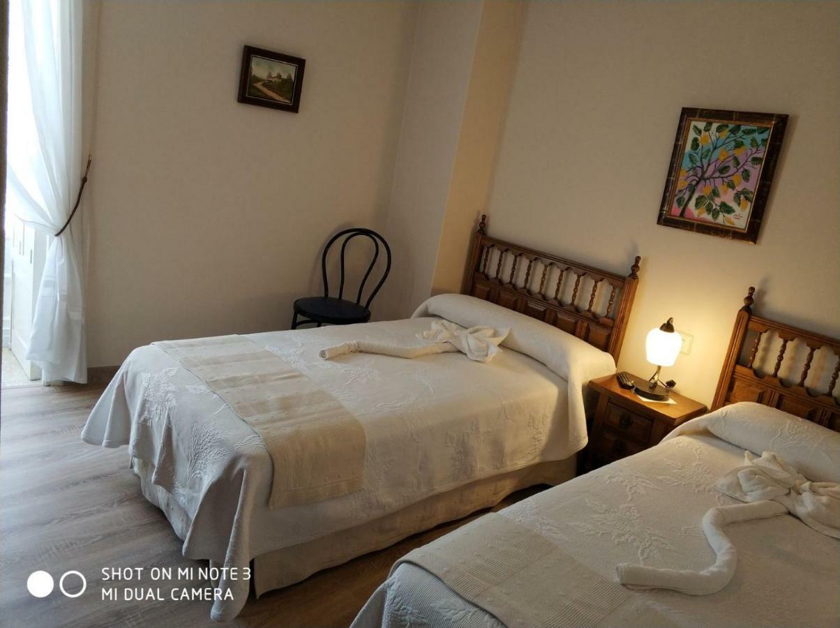 Cuntis Pension Pura מראה חיצוני תמונה