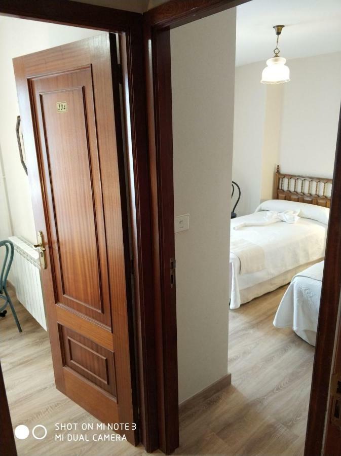 Cuntis Pension Pura מראה חיצוני תמונה